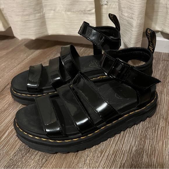 (sold) Dr. Martens W8/M6.5 Blaire patent leather strap sandals - Picture 2 of 4